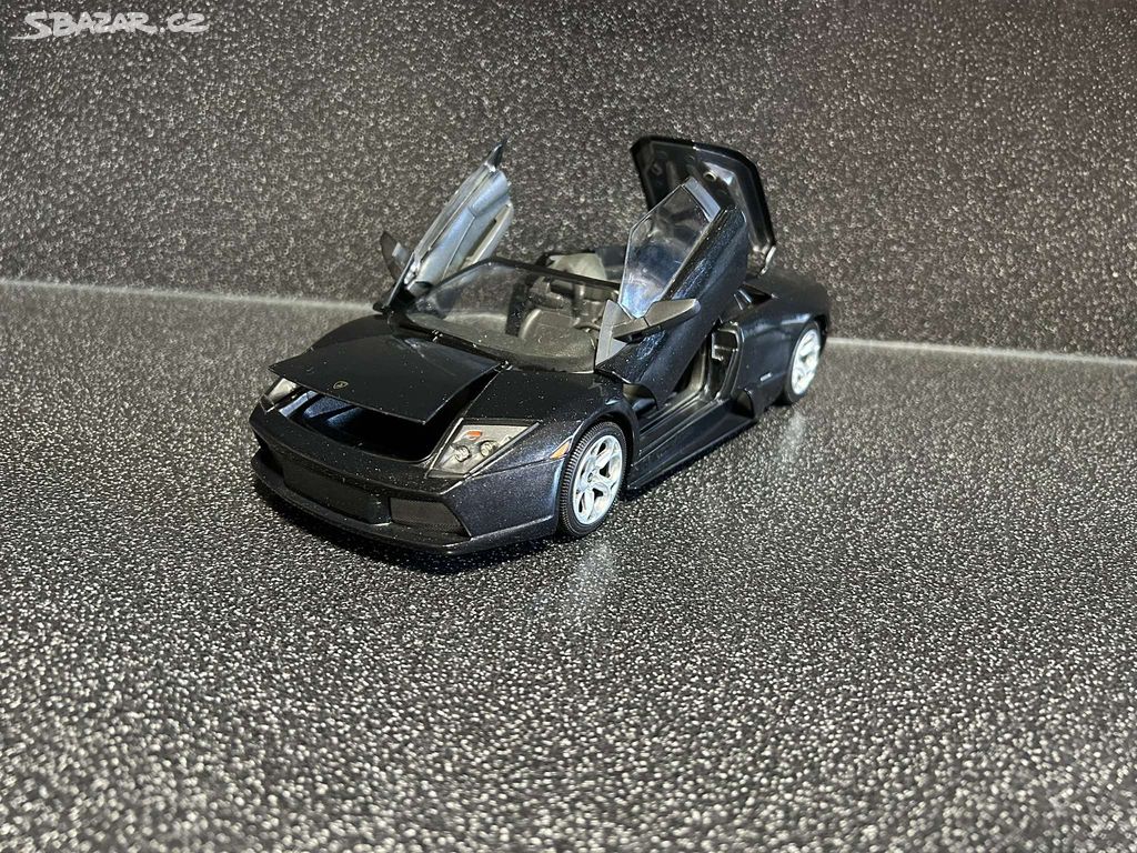 Lamborghini Murcielago Roadster 1:18