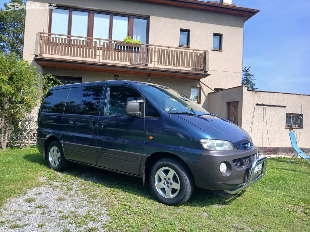 Hyundai H1 Starex 2.5CRDi 6.Míst,Šoupačky,2WD,Euro