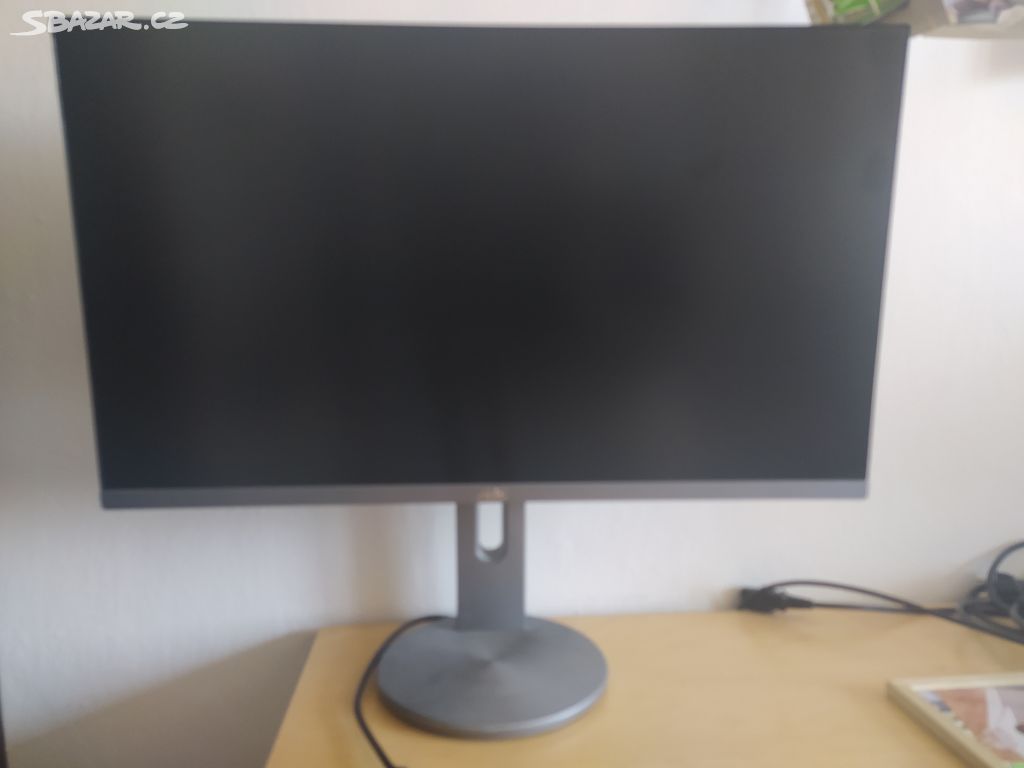 Monitor AOC úhlopříčka 27"