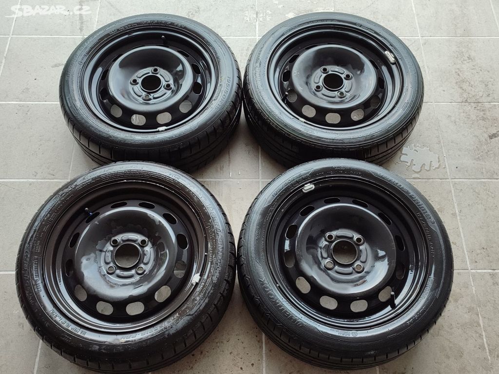 zánovní letní komplet FORD 15" 4x108 ET47,5 pneu