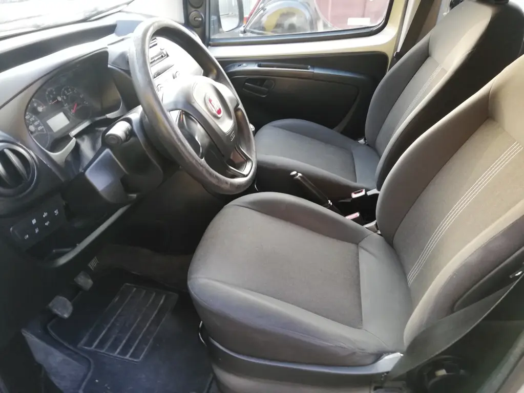 Fiat Qubo 1,4i CNG, klima - fotka 3