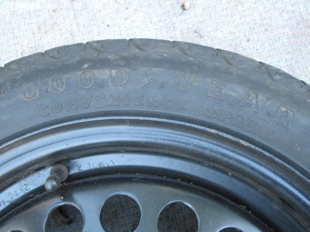 125/70 R15 úplně nová rezerva 5x114,3 T125/70 R15 - Průhonice - Bazar ...