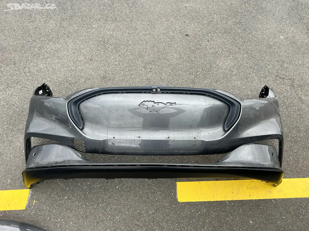 Náhled: Ford Mustang mach E naraznik 2022