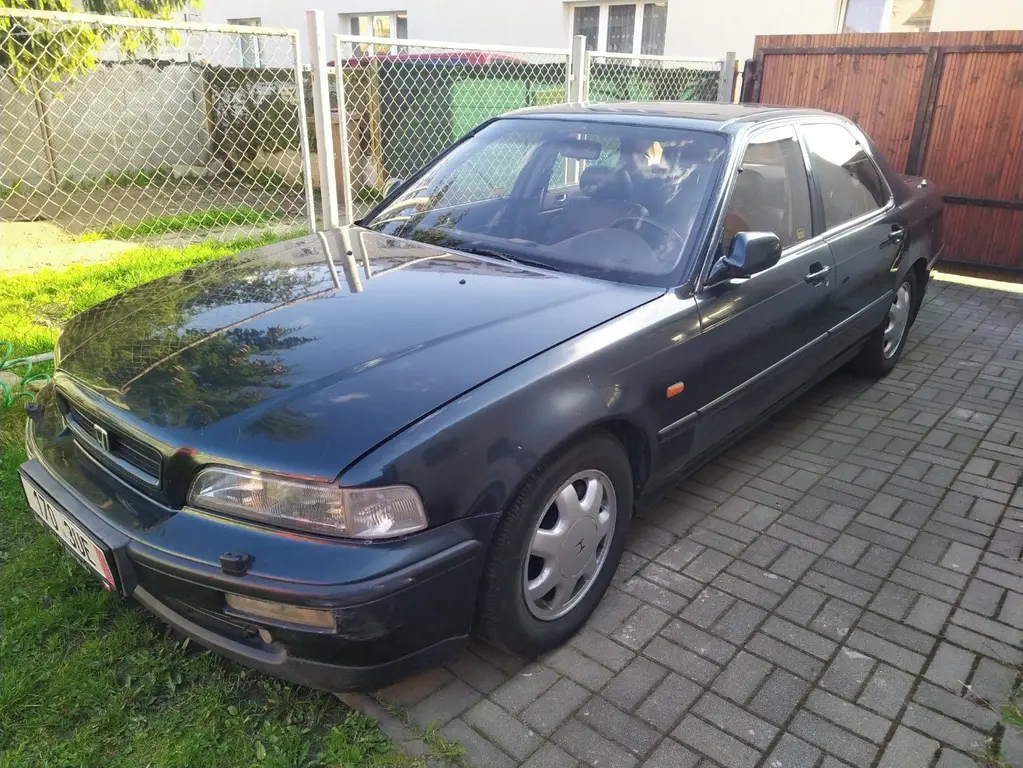 Honda Legend 3.2 V6 KA7 151 KW automat - na díly