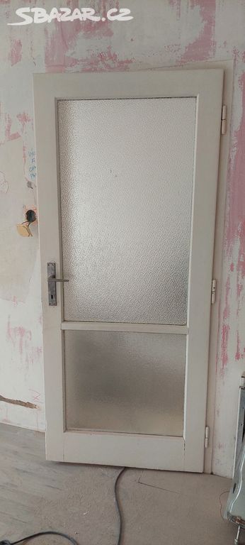 starší dveře prosklené šířka 80 cm