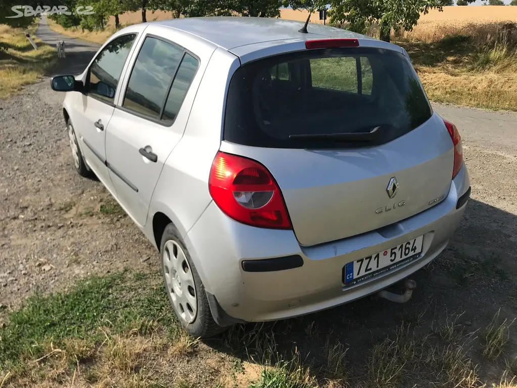 Renault Clio 1.5 dci 50kw - fotka 4