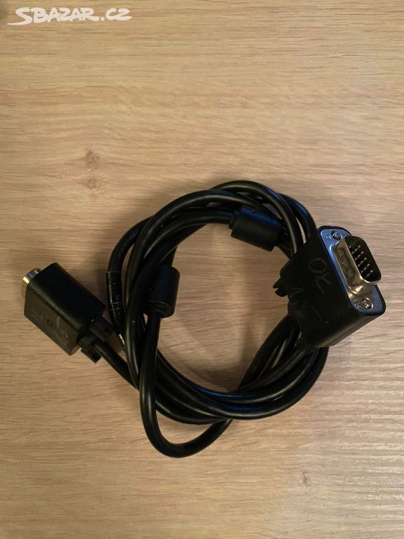 Kabel VGA - VGA 1,5 m (použitý, funkční)