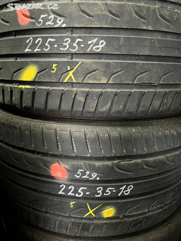 Pneu 255/35/18 225 35 18 255/35r18 R18 255-35-18