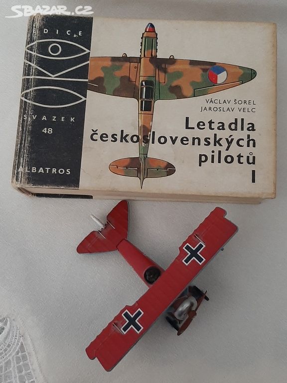 Kniha LETADLA ČESKOSLOVENSKÝCH PILOTU