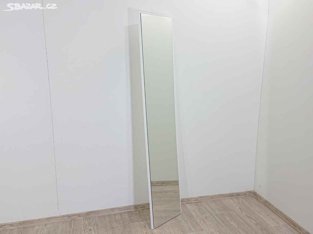 Bílé zrcadlo 38x180 cm
