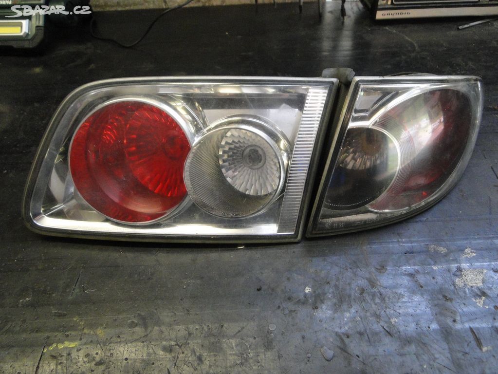 Mazda 6 kombi pravé zadní světlo.