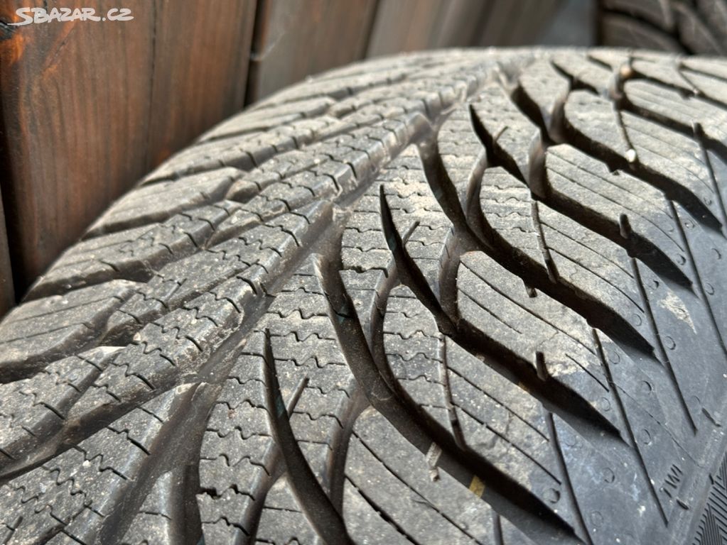 Celoroční pneumatiky Matador 185/65 R14