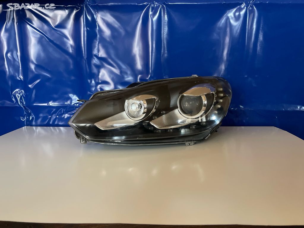 VW Golf VI.- 6. Levé přední světlo Bi Xenon LED