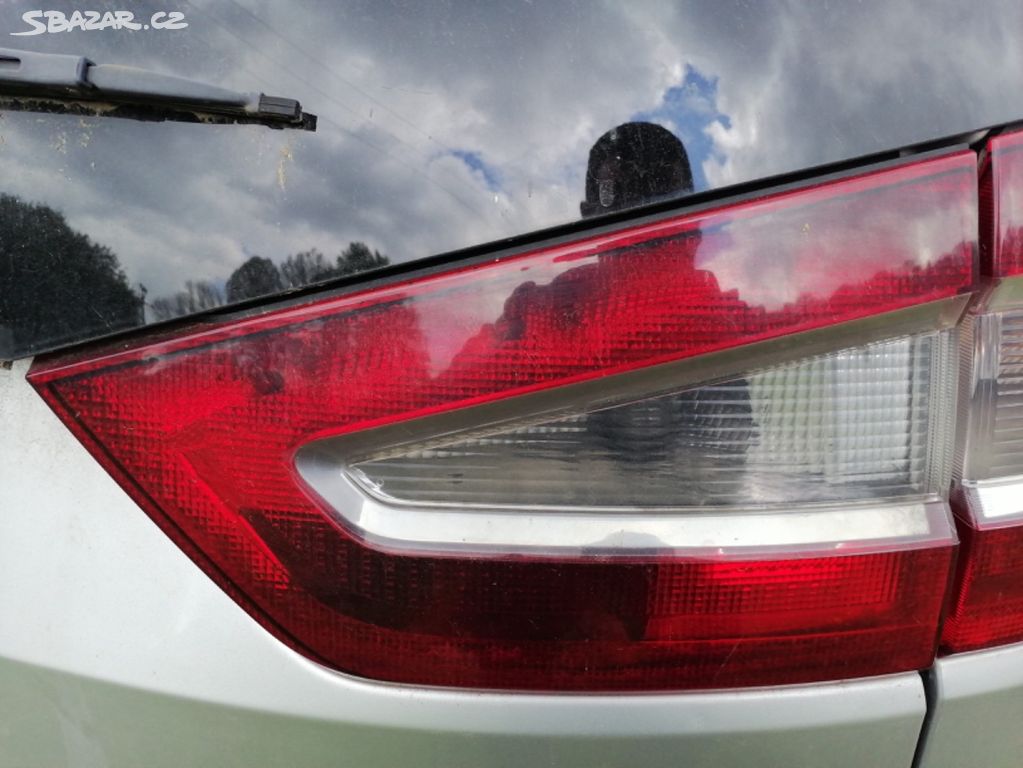 Pravé zadní světlo Ford Galaxy III