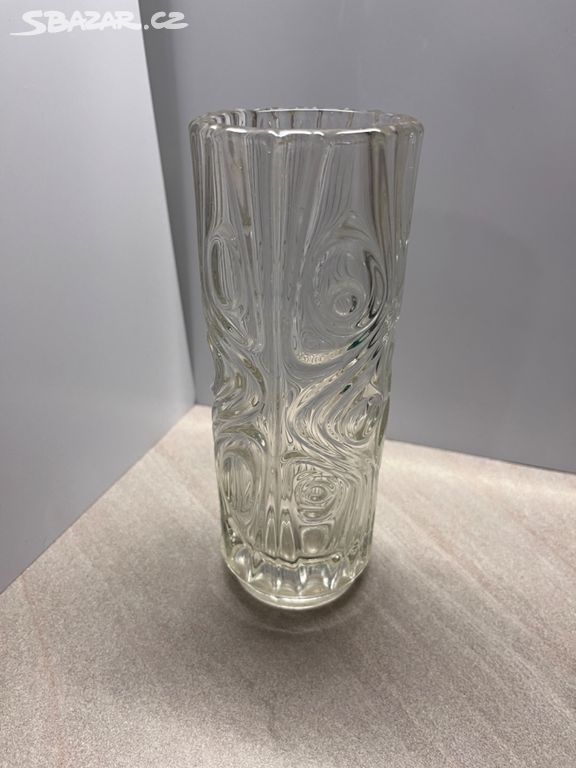 Váza - lisovane sklo - autor Pečený sklo Union