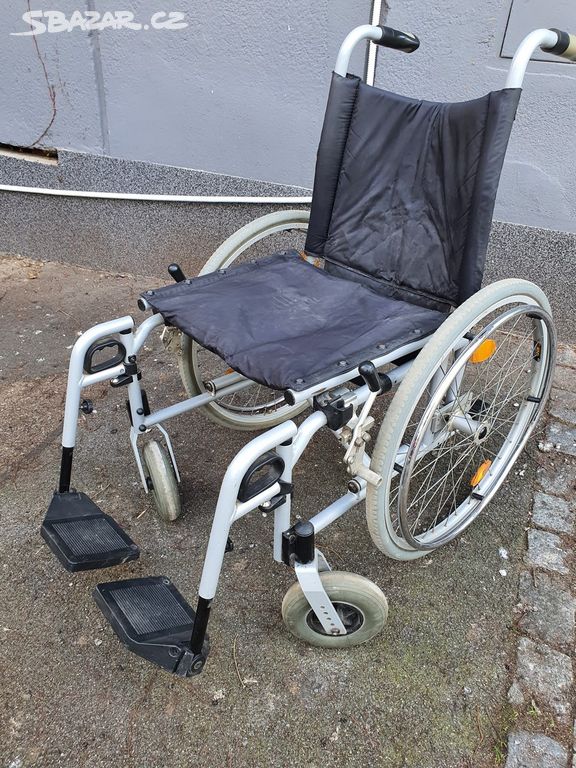LEVNÝ invalidní vozík DMA