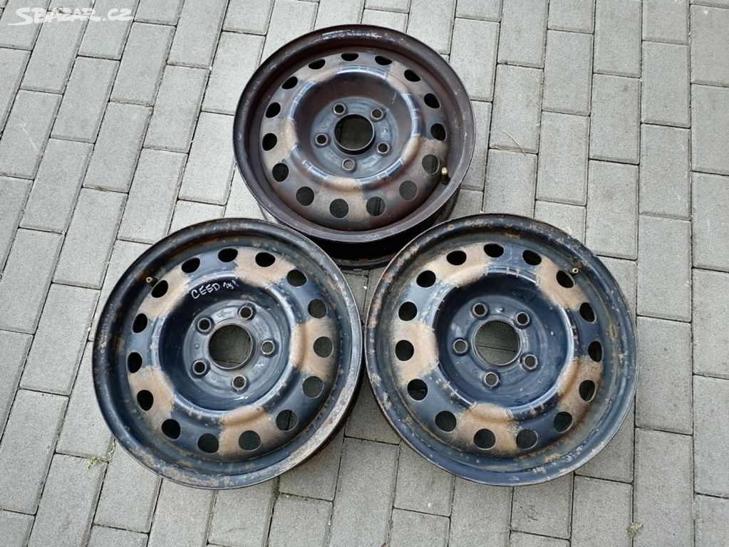 15'' 2ks plechové disky kola Kia Ceed Hyundai I30