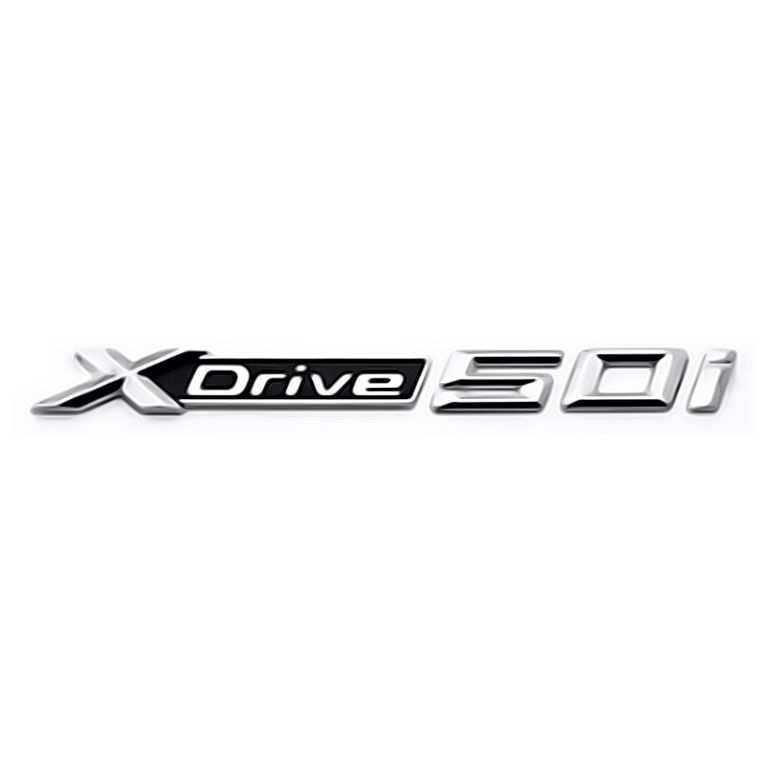 BMW XDrive 5.0i nápis chromovaný