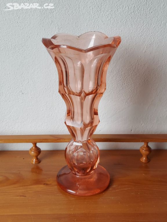 Velká stará ART DECO broušená váza růžové sklo !!!