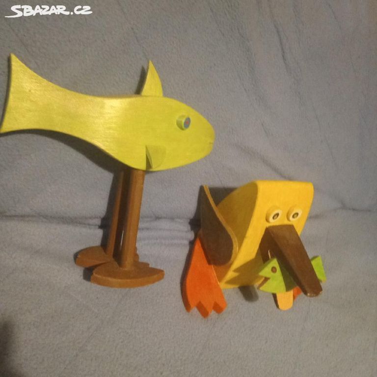 Dřevěné sošky - 2 ks, pelikán a ryba