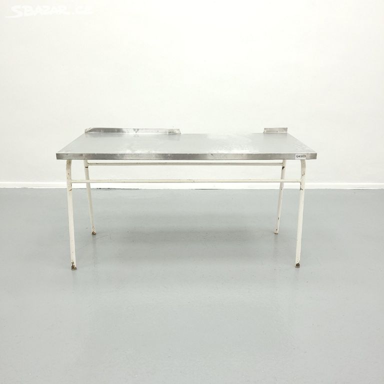 Pracovní stůl s nerezovou deskou 155x70x78 cm