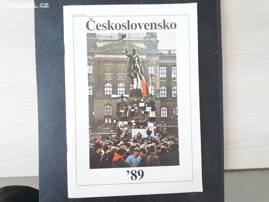 Československo 89 - obrazová publikace