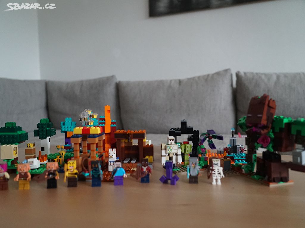 LEGO Minecraft - Různé sety + příslušenství