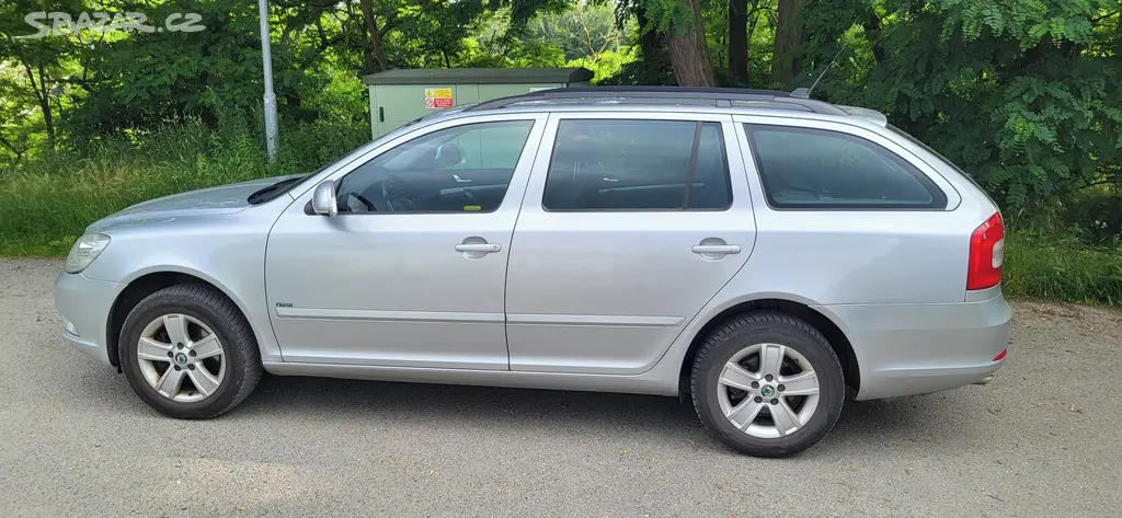 Škoda Octavia combi II 2.0 TDI CR 103KW 4x4 CZ-TOP - fotka 2