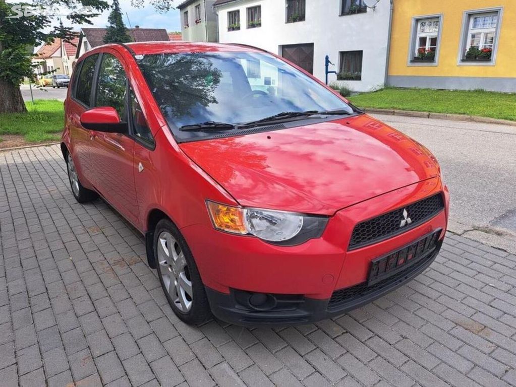 Mitsubishi Colt 1,1 i benzín manuální