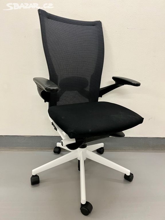 Kancelářská židle Haworth Comforto x99