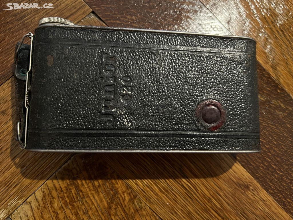 Historický fotoaparát Kodak junior 620