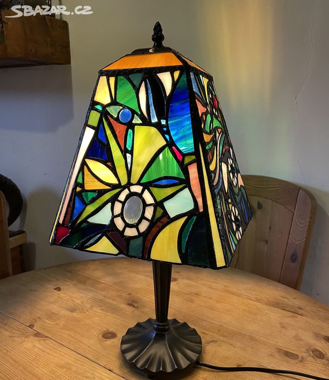 vitrážová lampa HIPPIE RETRO