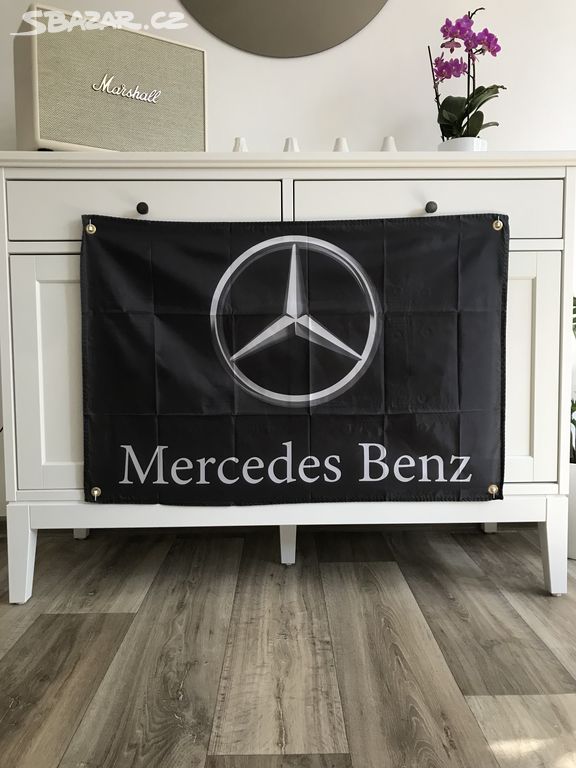 Vlajka MERCEDES BENZ