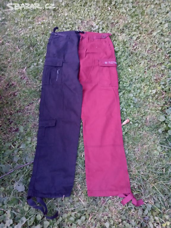 Dámské kalhoty  Zweifarbige Cargo-Hose Jeans