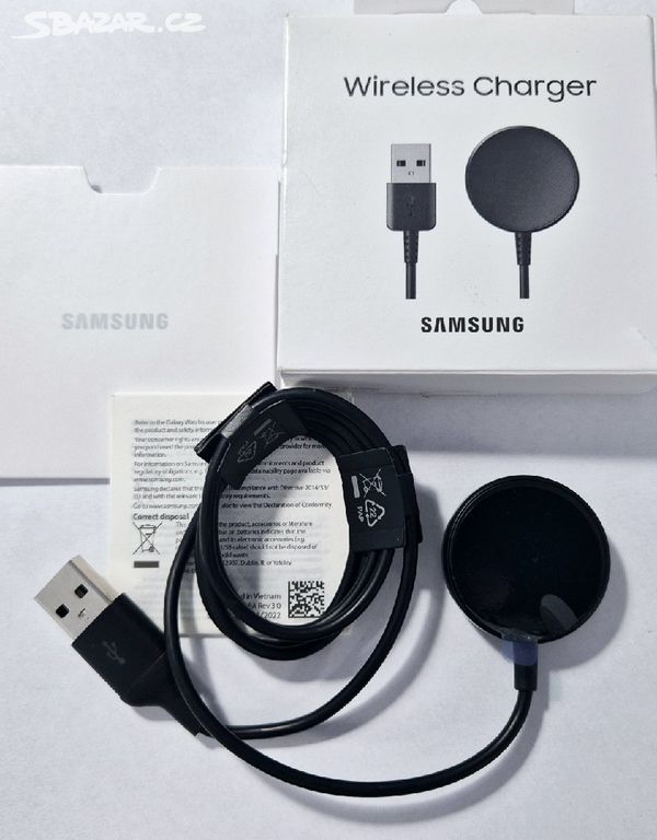 Samsung EP-OR825BB bezdrátová nabíječka