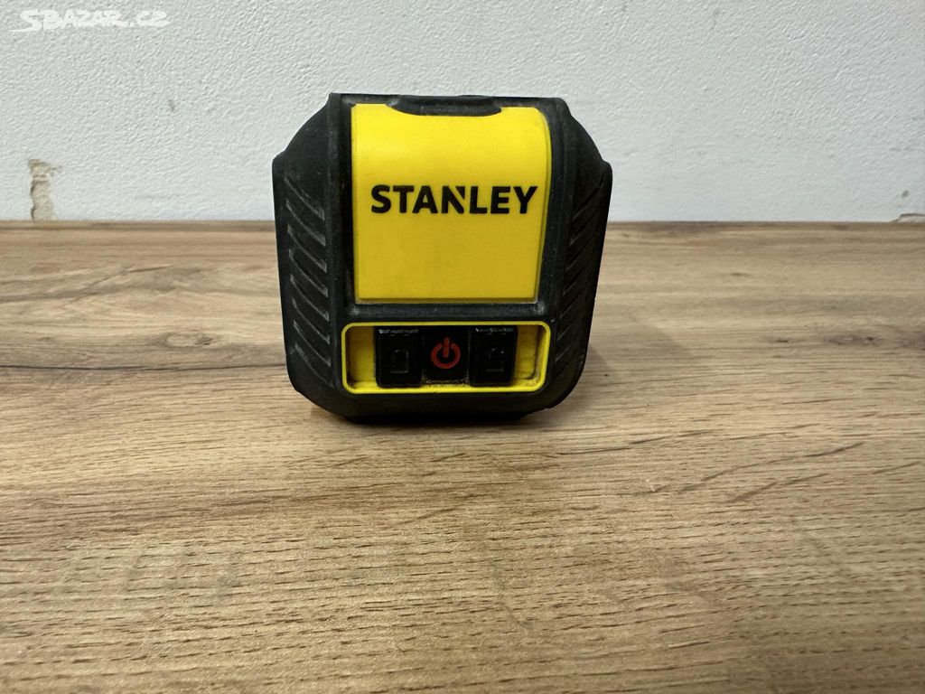 Křížový laser Stanley STHT77498-1