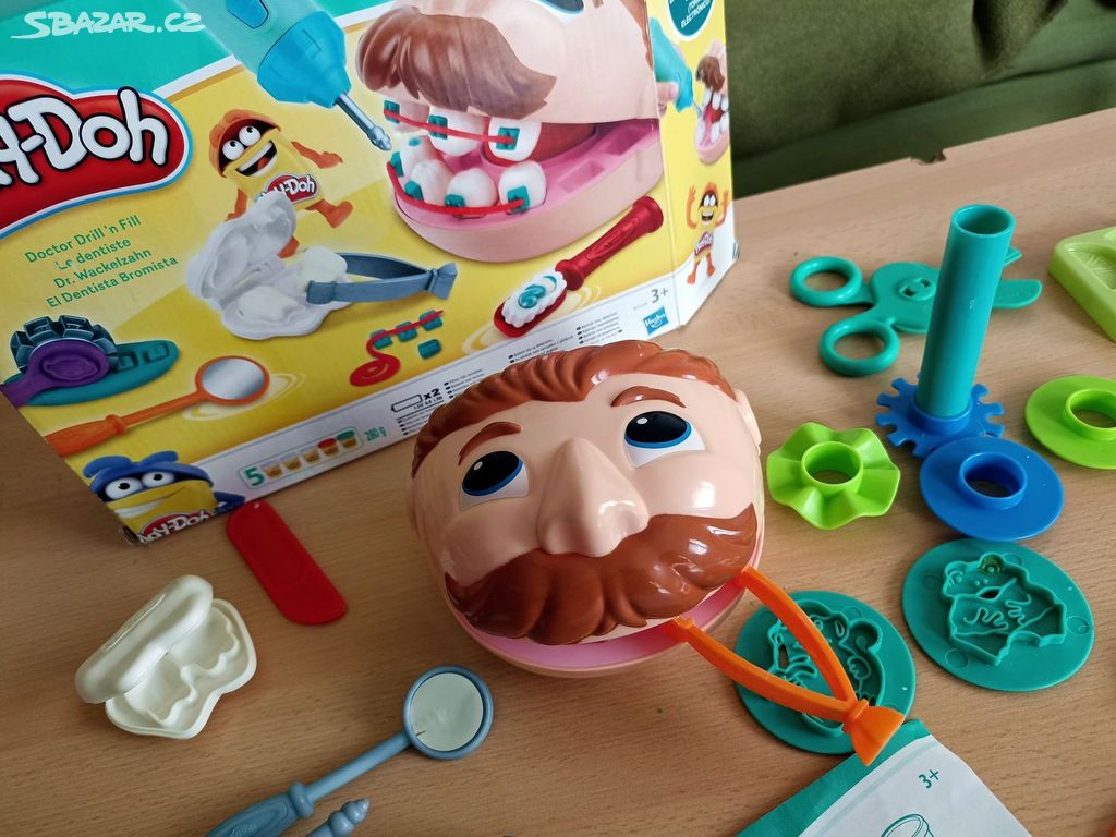 Modelína set Hasbro Play-Doh Zubař +mnoho nástrojů