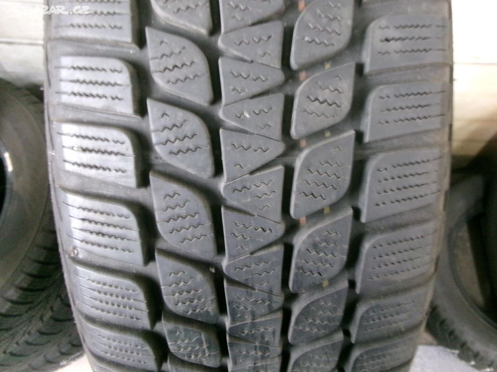 Zimní pneu BRIDGESTONE 185 65 15 č.14612