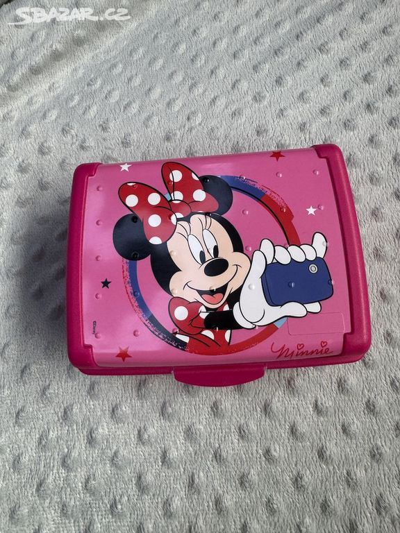 nový svačinový box Minnie mouse