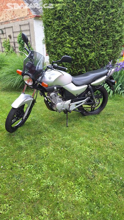 Yamaha YBR 125