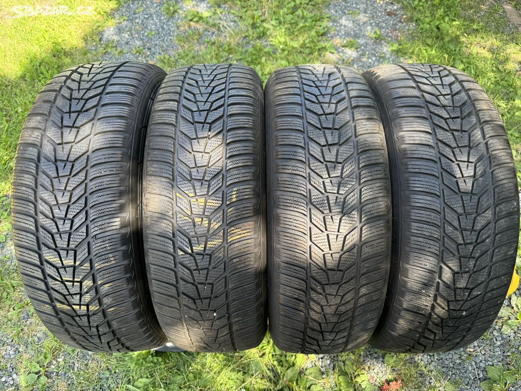 Zimní pneu 235 60 18 Hankook zánovní