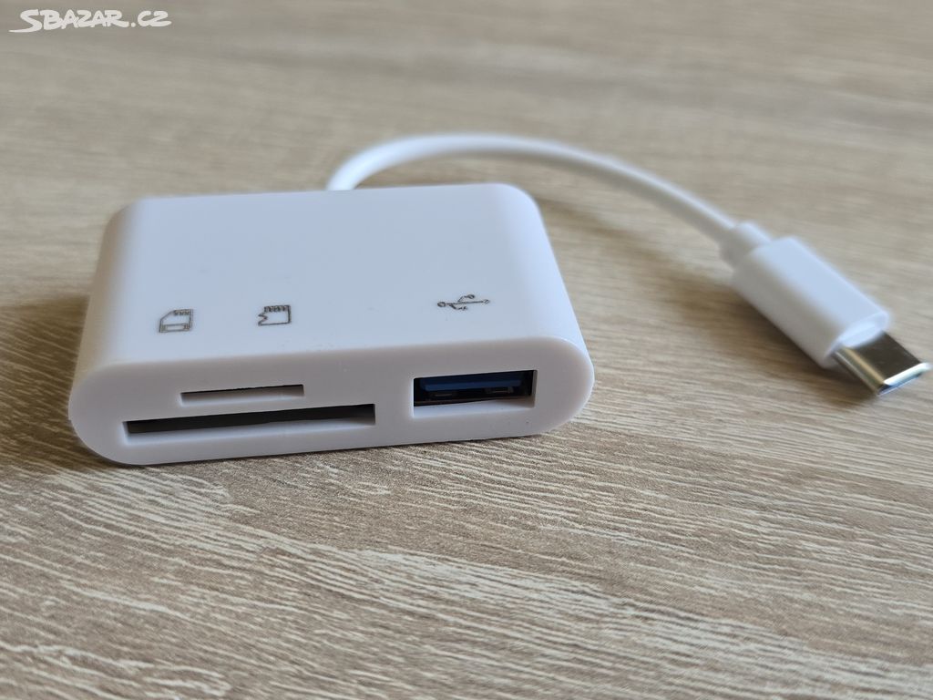 USB-C čtečka SD a microSD karet a USB 3.0