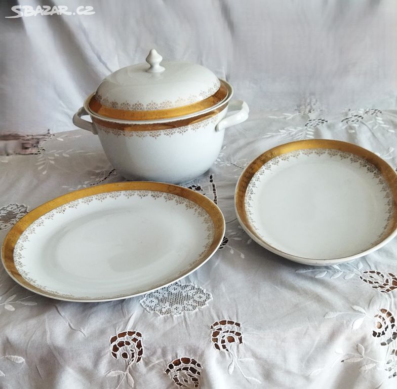 Prodám 3 ks retro porcelánu.Terina a dva tácy