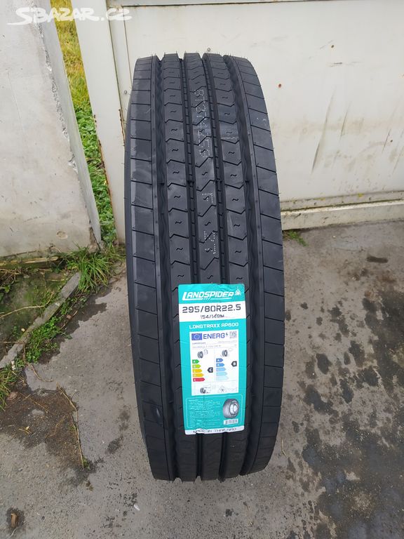 295/80 R22,5 Vodící 295 80 r22.5 M+S