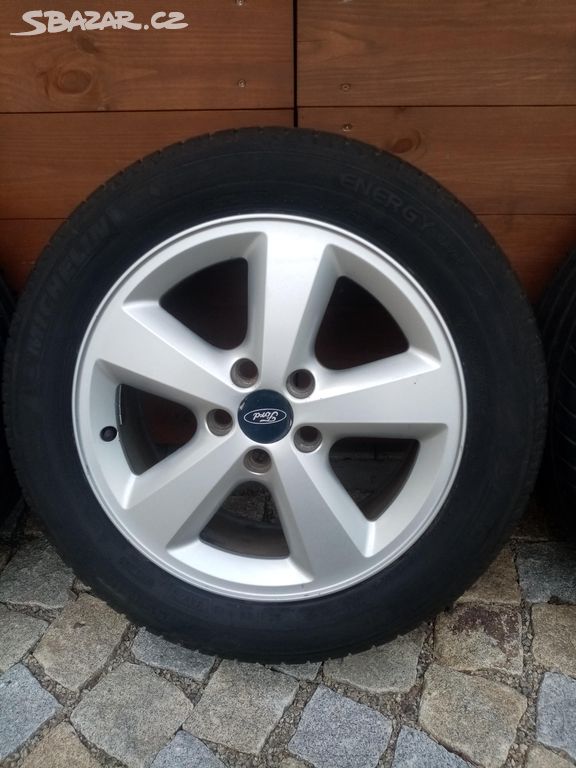 FORD LETNÍ SADA LITÝCH KOL 5X108 R16