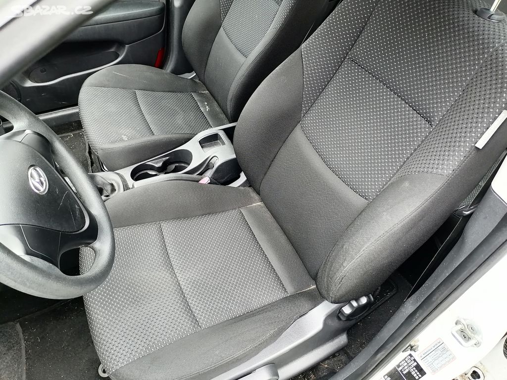 Interiér sedadla sedačky Hyundai I30 5dv.