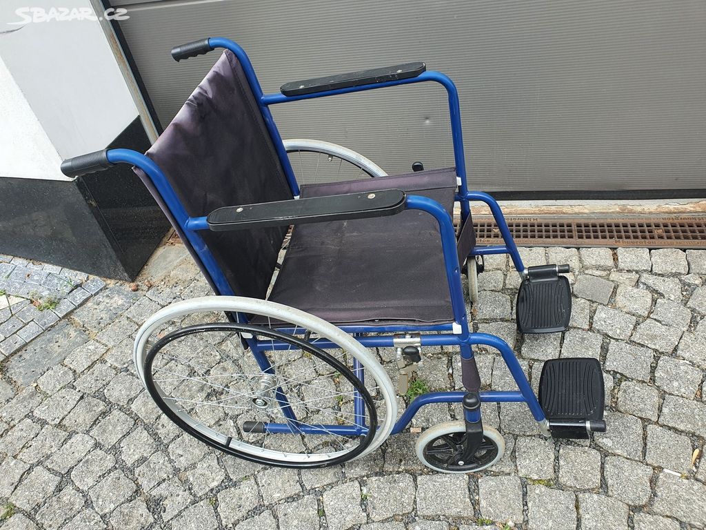 invalidní vozík PLNÁ kola, skládací, i na DOBÍRKU