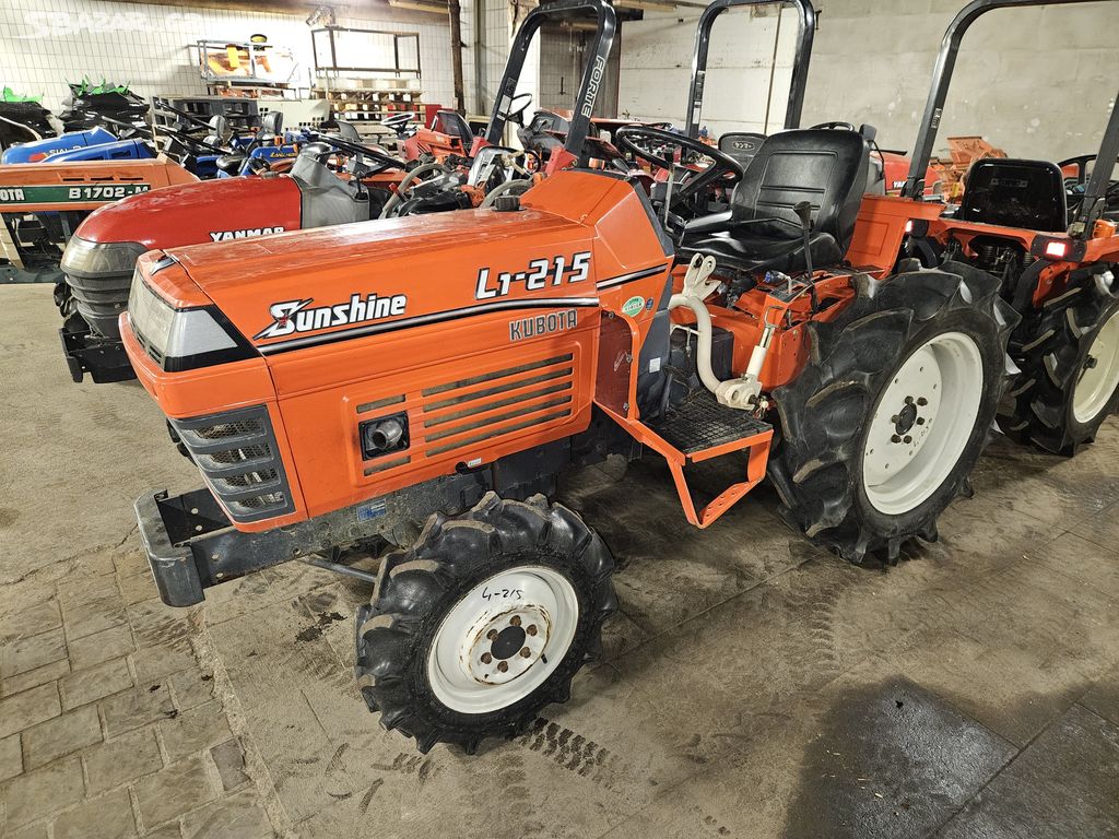 Malotraktor Kubota L1-215 4x4