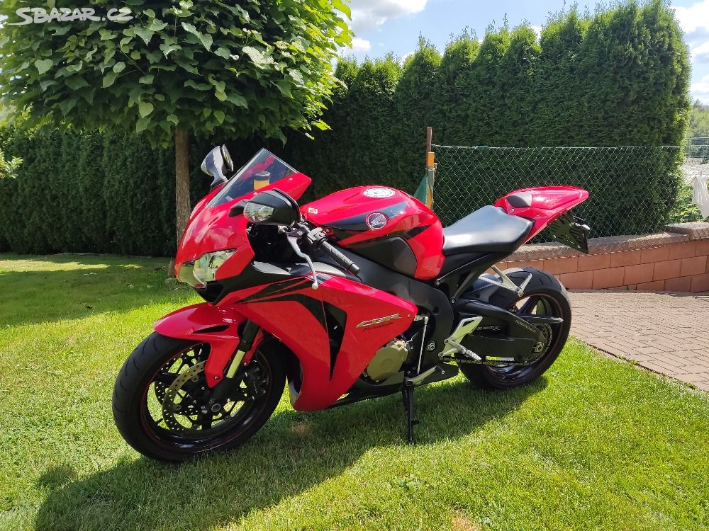 Honda CBR 1000 RR SC59 (2008) TOP stav, CZ doklady