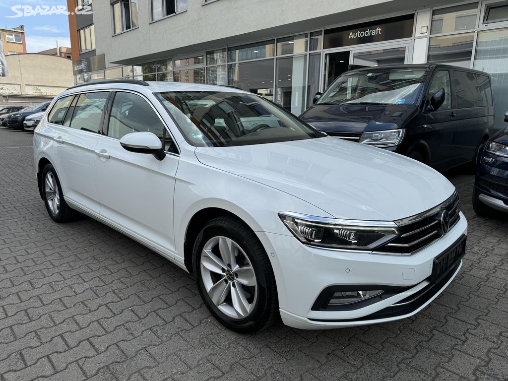 VW Passat B8 2.0 TDI 140kW 4x4 DSG ACC Matrix LED